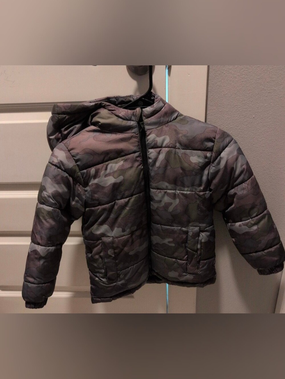 Kids Camouflage Puffer Jacket with Hood - Gray/Green